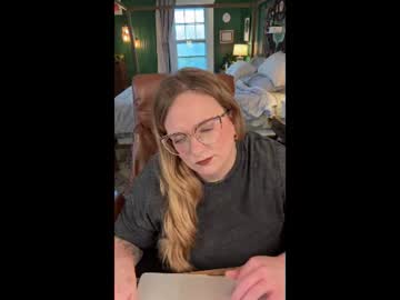 thatcutegirlwtheglasses