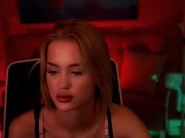 angelaholmes