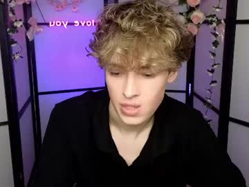 curly_twinkboy