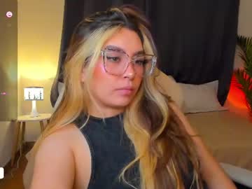 dakottaa__