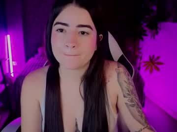 glow_lia