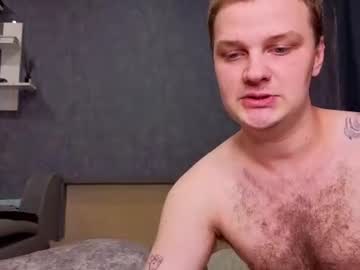 hey_chrisss
