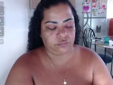 isahot_latin_doll