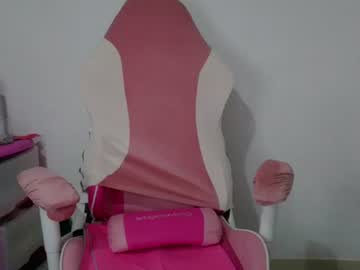 lara_aisha