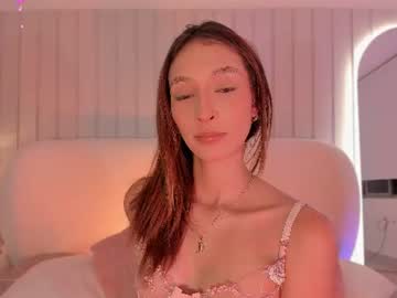 megan_holly_