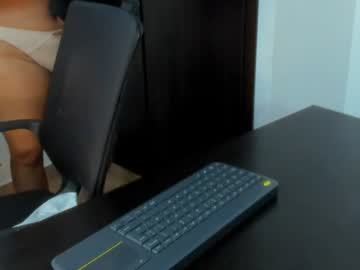 naughtii_doll_