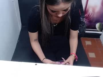 perverttt_sara