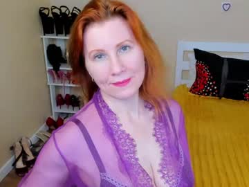 seductive_foxy_